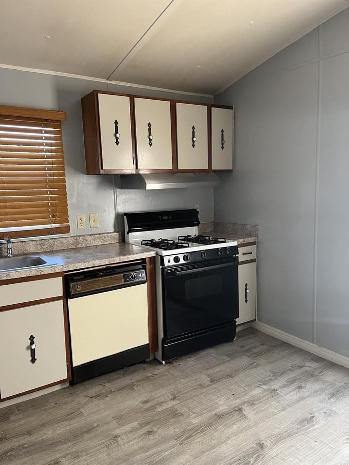 16552 Cr - Photo 2 of 12