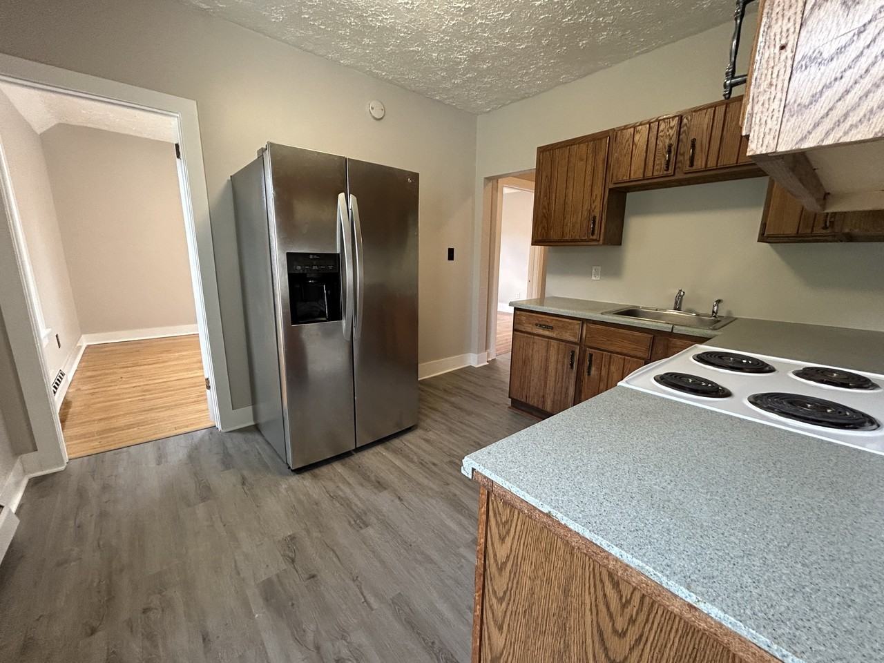 265 Bradford St Apt D - Photo 2 of 10