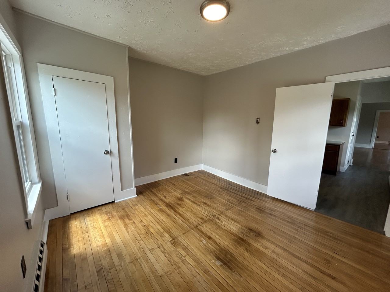 265 Bradford St Apt D - Photo 3 of 10