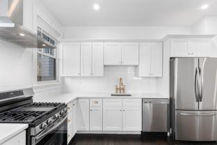 8 Barnes St #1 - Photo 1 of 1