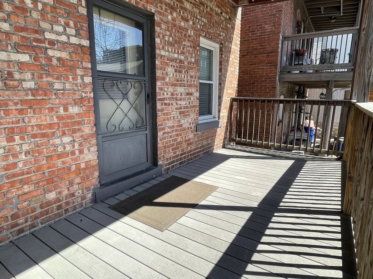 1031 East 5th Street #2E - Photo 2 of 16