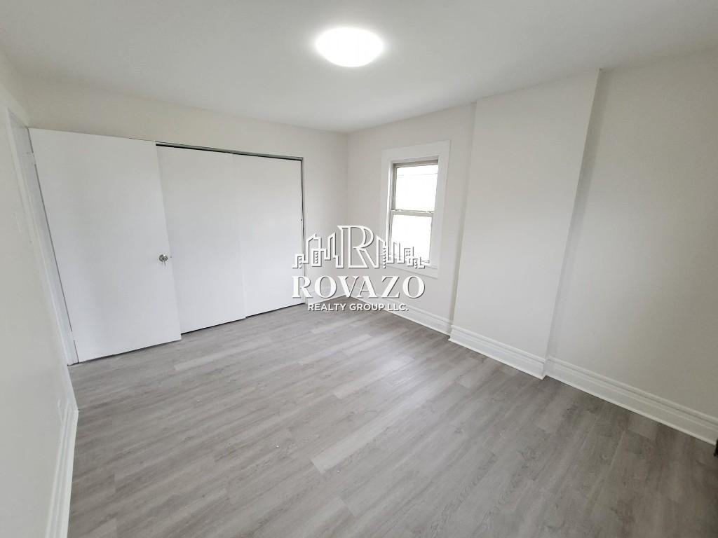 1504 Compton Terrace - Photo 3 of 9