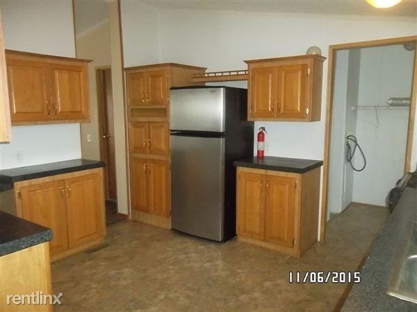 1584 Melody Ct - Photo 3 of 11