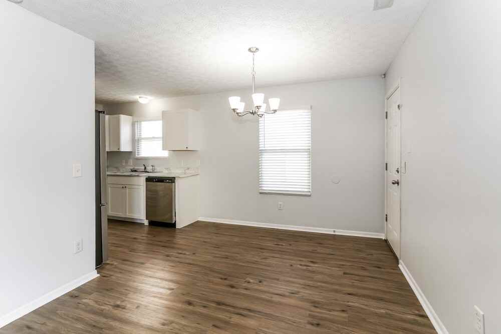 7128 Rondeau Dr - Photo 6 of 16