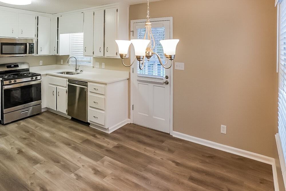 107 Cedar Creek Ct - Photo 7 of 17
