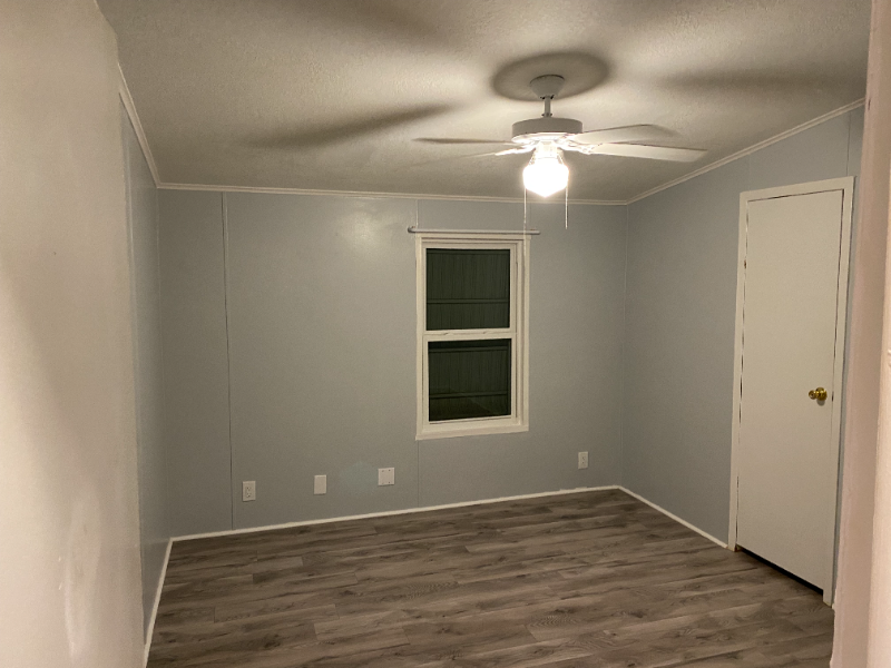 6979 Ash Dr - Photo 2 of 10