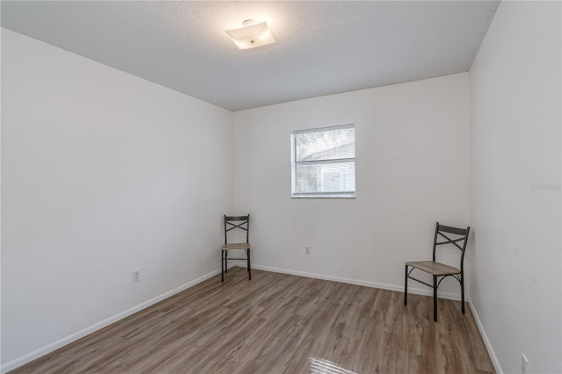 3447 Dahlia Pl #B - Photo 5 of 12