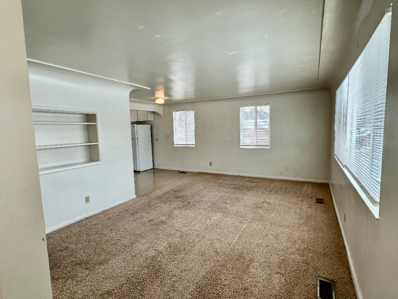 1711 Remington St - Photo 2 of 17