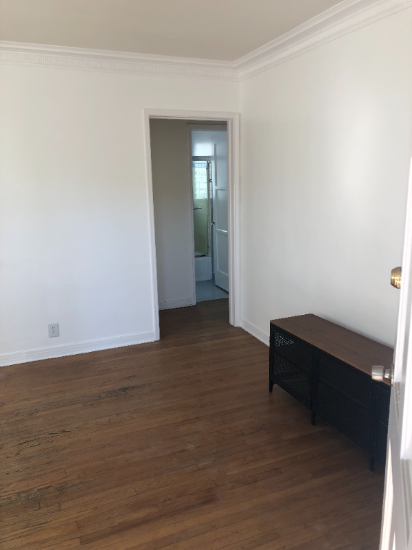 1807 Grace Ave #1807HALF - Photo 2 of 7