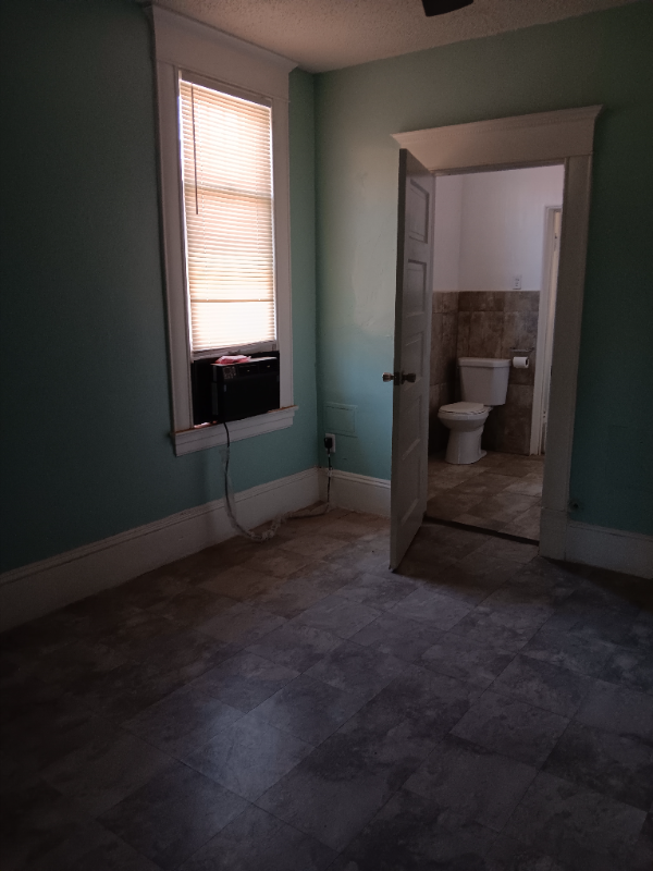 1110 E Rio Grande Ave - Photo 3 of 12