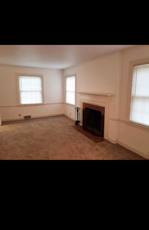 4453 N Marlborough Dr #4453 - Photo 2 of 3