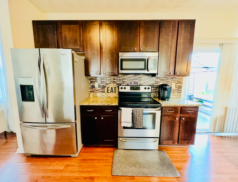 1084 Johnstons Road - Photo 5 of 15