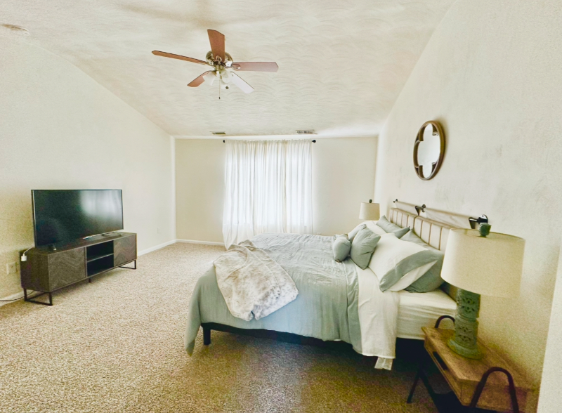 1084 Johnstons Road - Photo 6 of 15