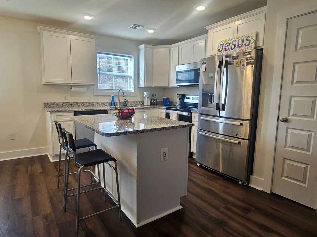 8804 Hillside Way ##7 - Photo 3 of 15