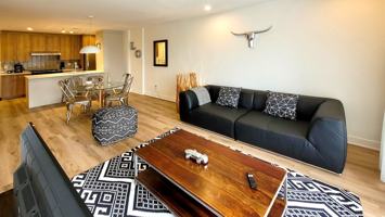 featured image of 3000 Avenue Colomb