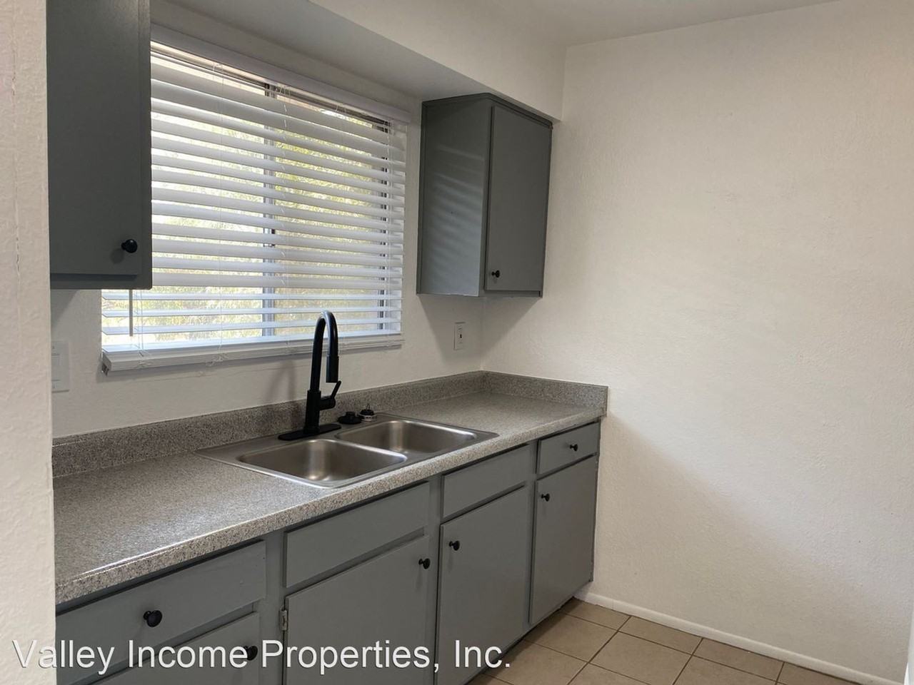 Kelso Apartments - Photo 5 of 8