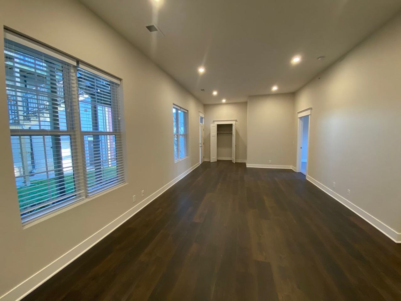 7630 Park Dr - Photo 5 of 18