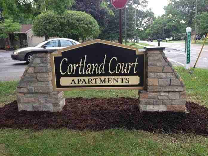 Cortland Court Apartments 293 - Photo 3 of 28