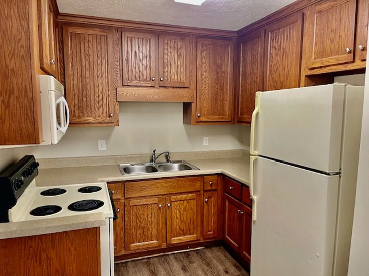 Garden Court N & S (17 units) - Photo 2 of 20