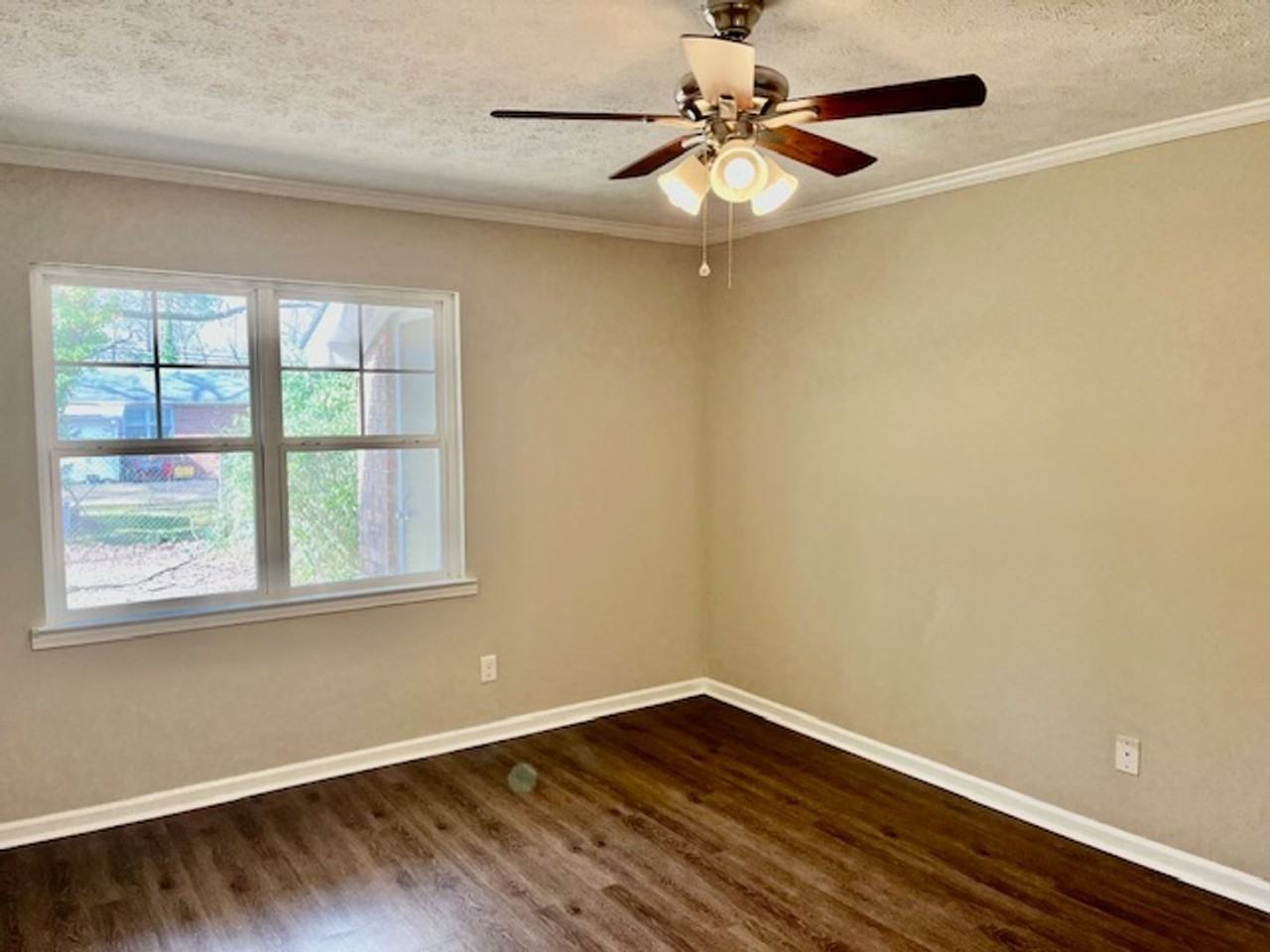 Garden Court N & S (17 units) - Photo 7 of 20