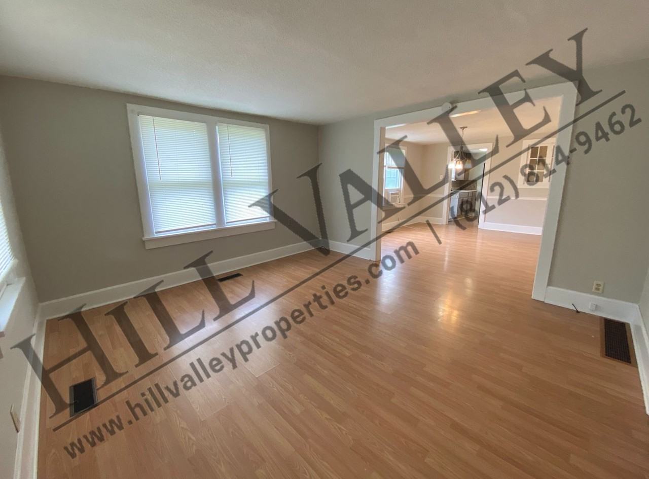 1127 Monterey Ave - Photo 3 of 15