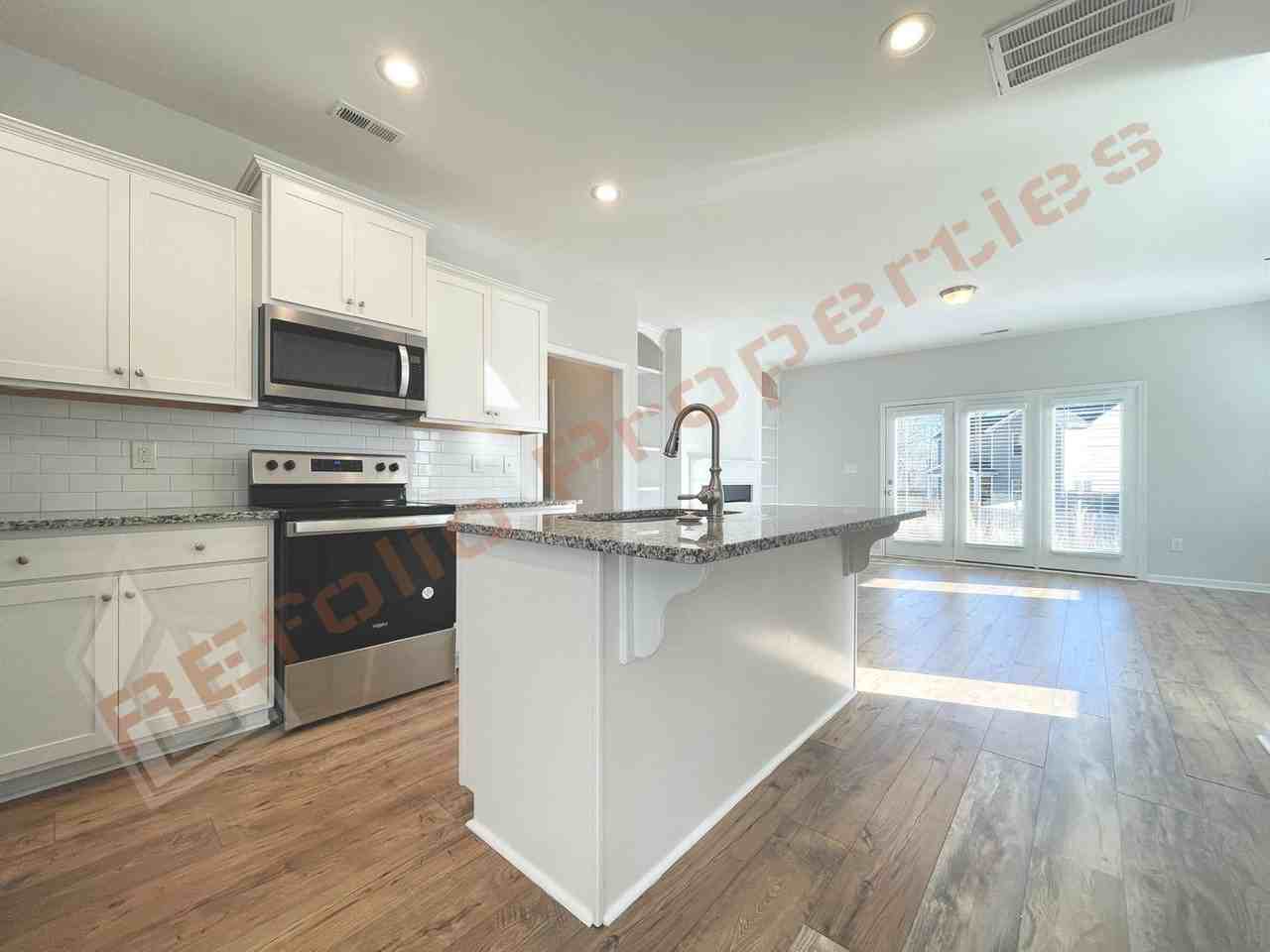 70 Patagonia Pl - Photo 6 of 32