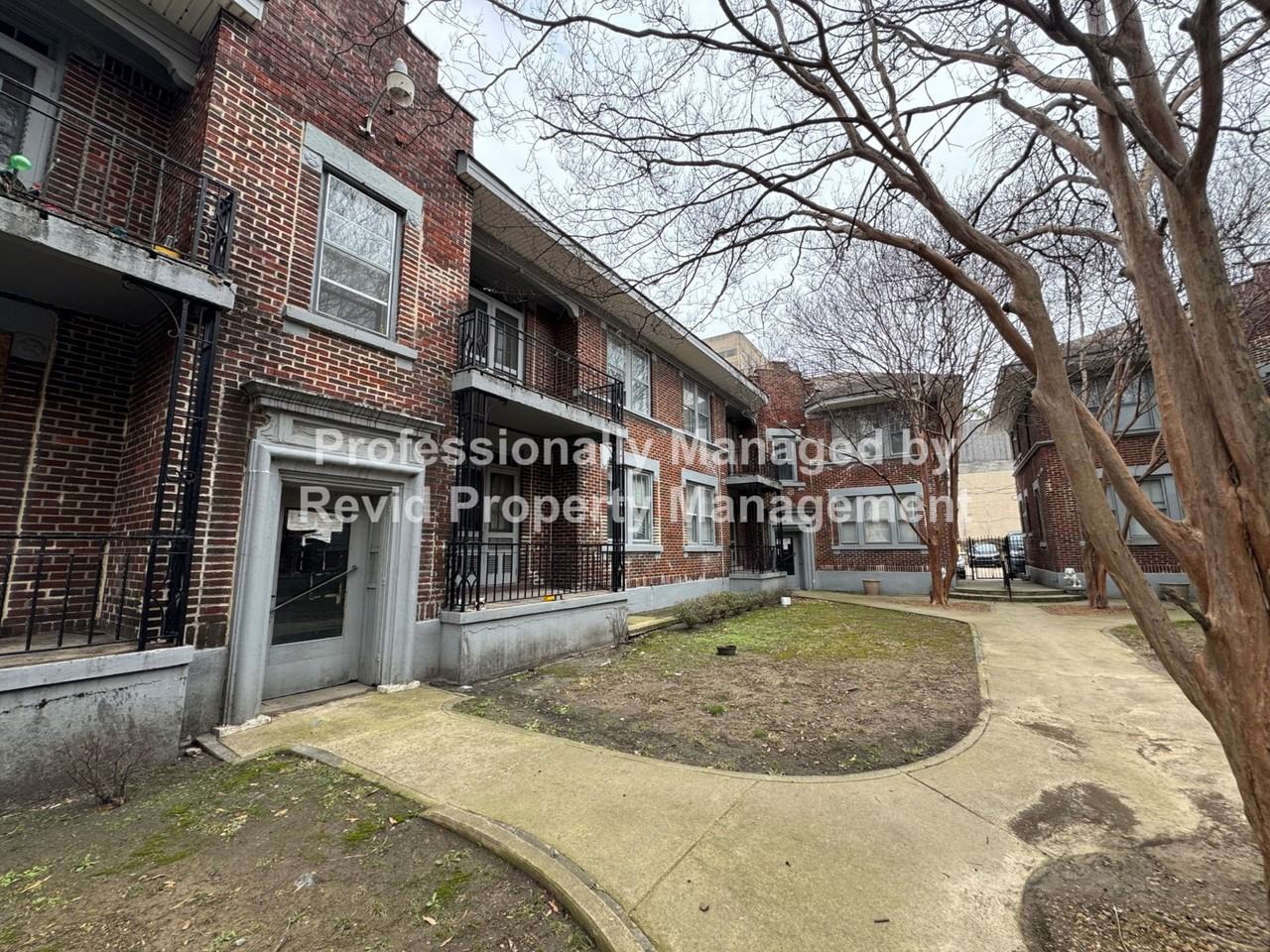 220 S. Cleveland St - Photo 4 of 35