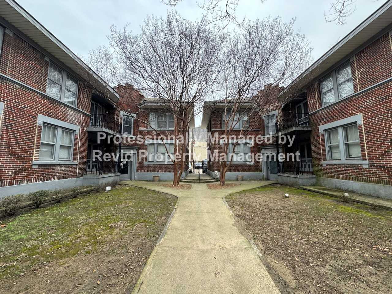 220 S. Cleveland St - Photo 6 of 35