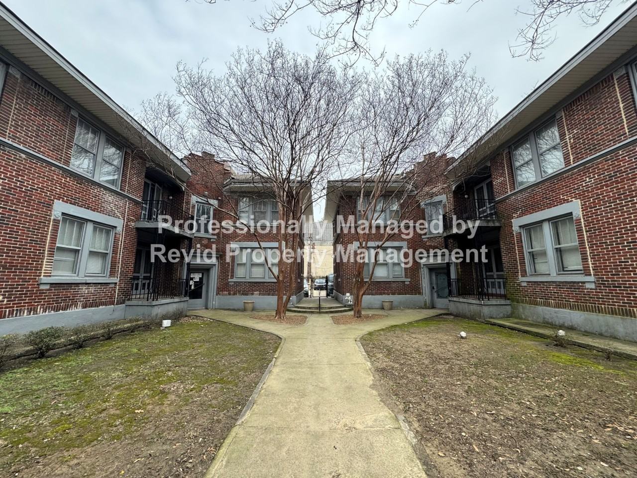 220 S. Cleveland St - Photo 7 of 35