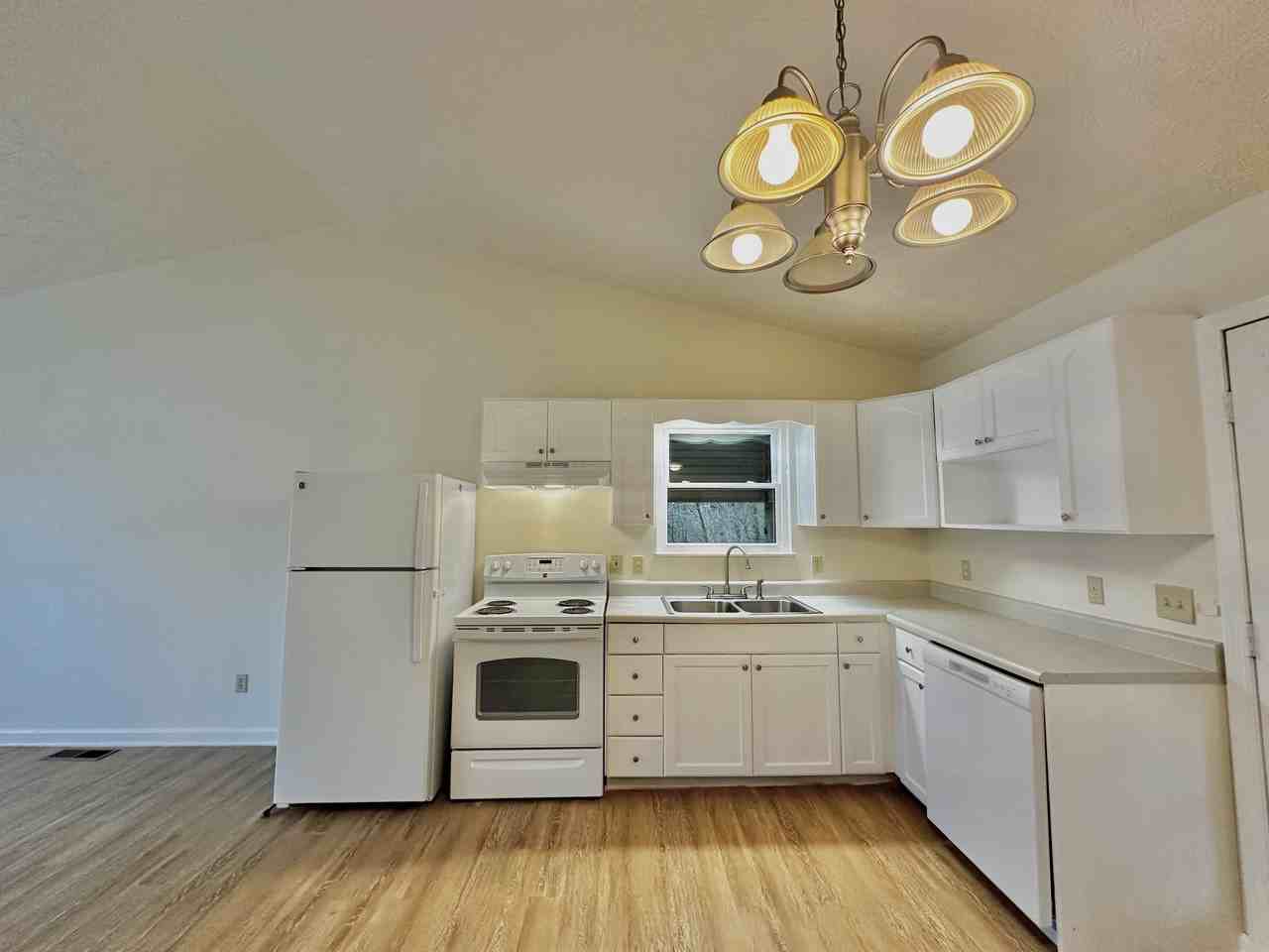 841 Sylvia Ln #NA - Photo 3 of 13