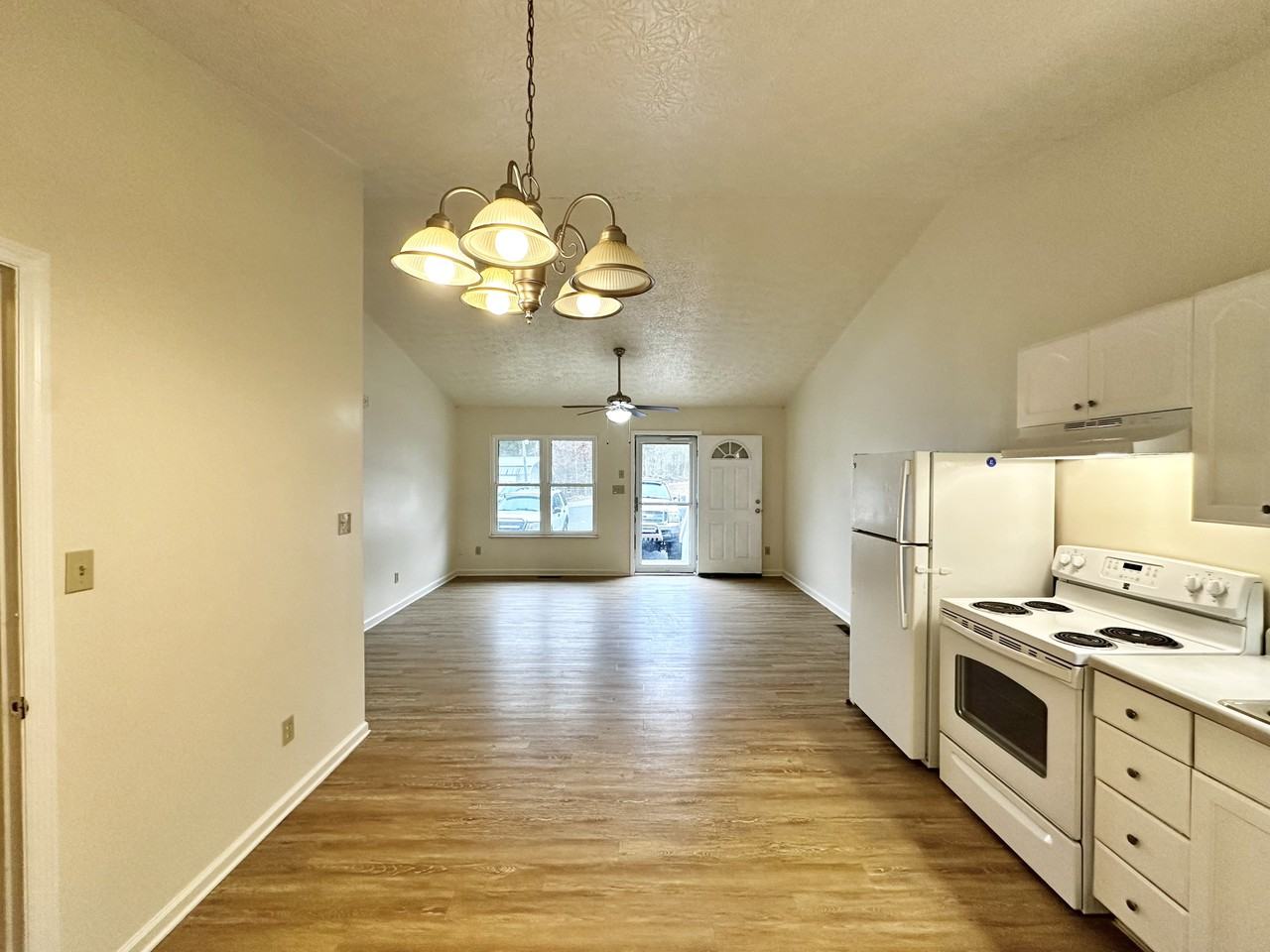 841 Sylvia Ln #NA - Photo 5 of 15