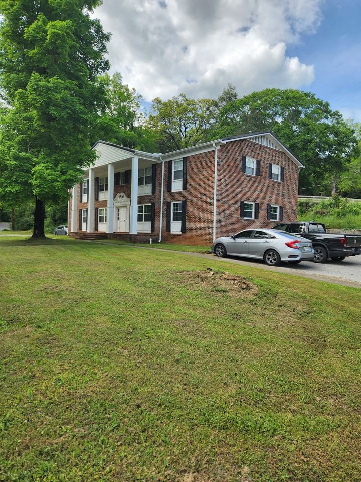 408 Guille St #NA - Photo 2 of 10