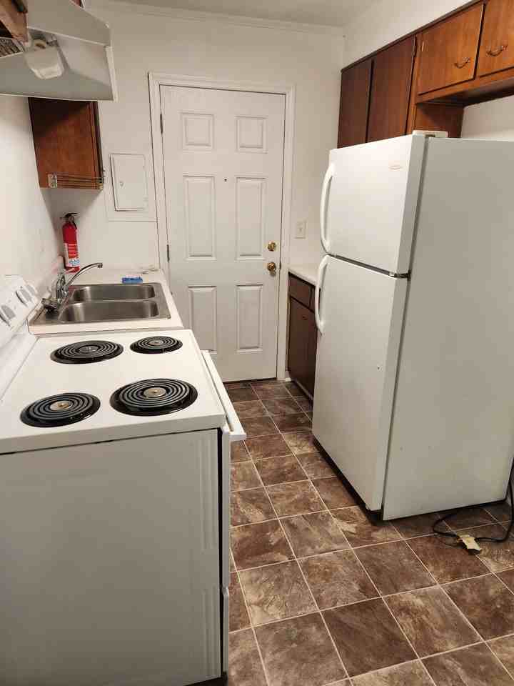 408 Guille St #NA - Photo 4 of 10