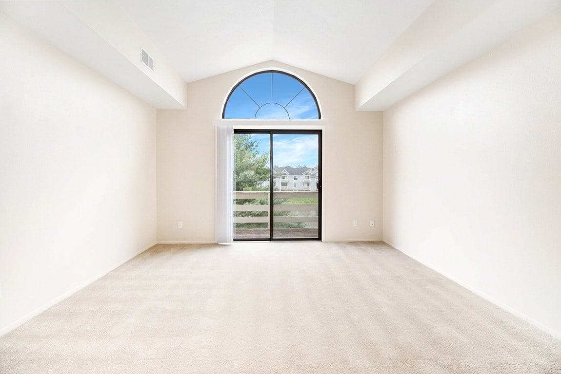 Arbor Lakes Apartments - Photo 6 of 35