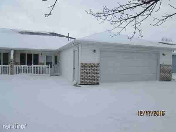 220 5th St NW - Photo 2 of 26