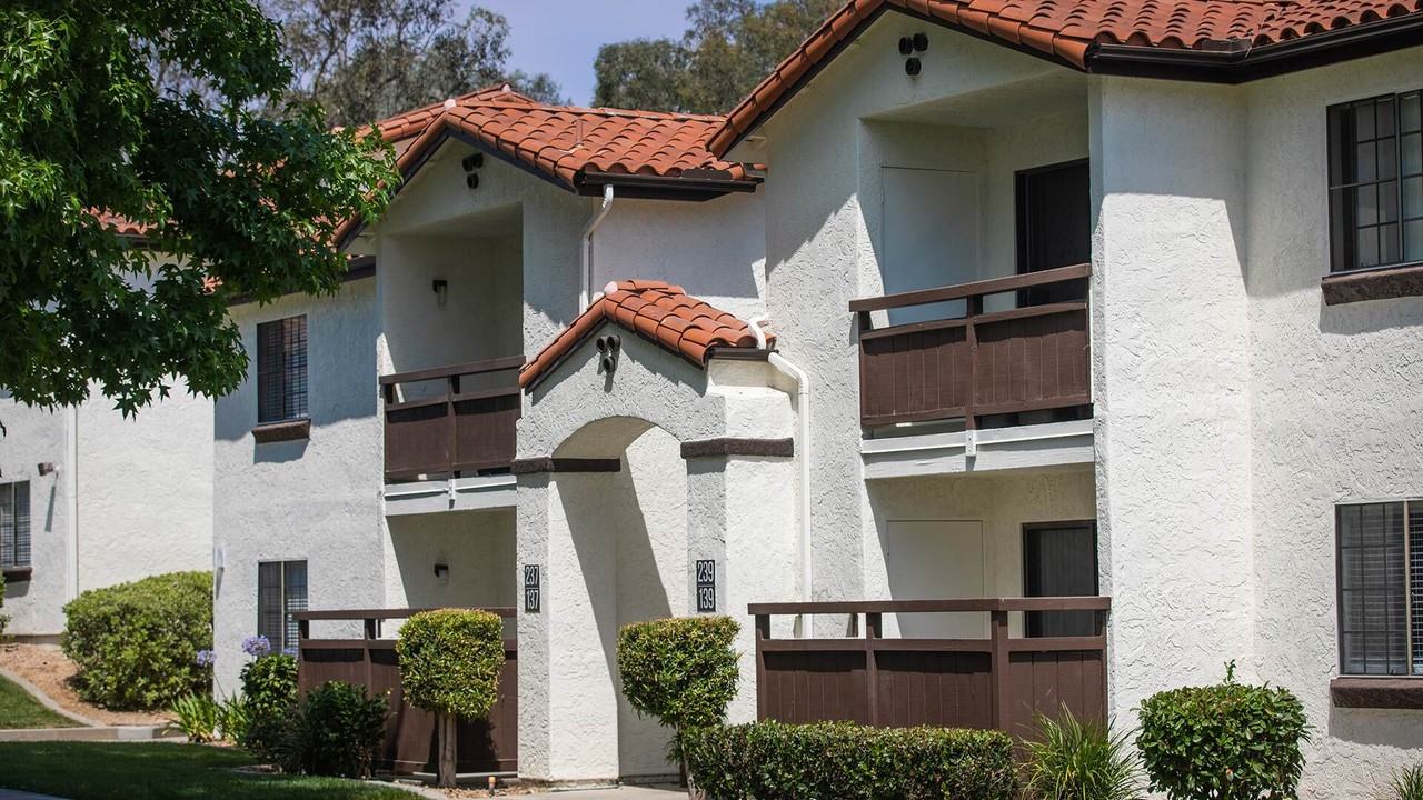 Barham Villas - Photo 4 of 28