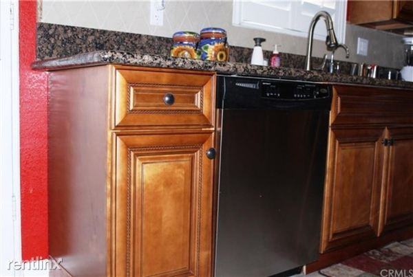 12002 Arkansas St - Photo 2 of 20