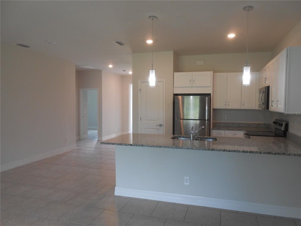 26287 Northern Cross Rd - Photo 4 of 13