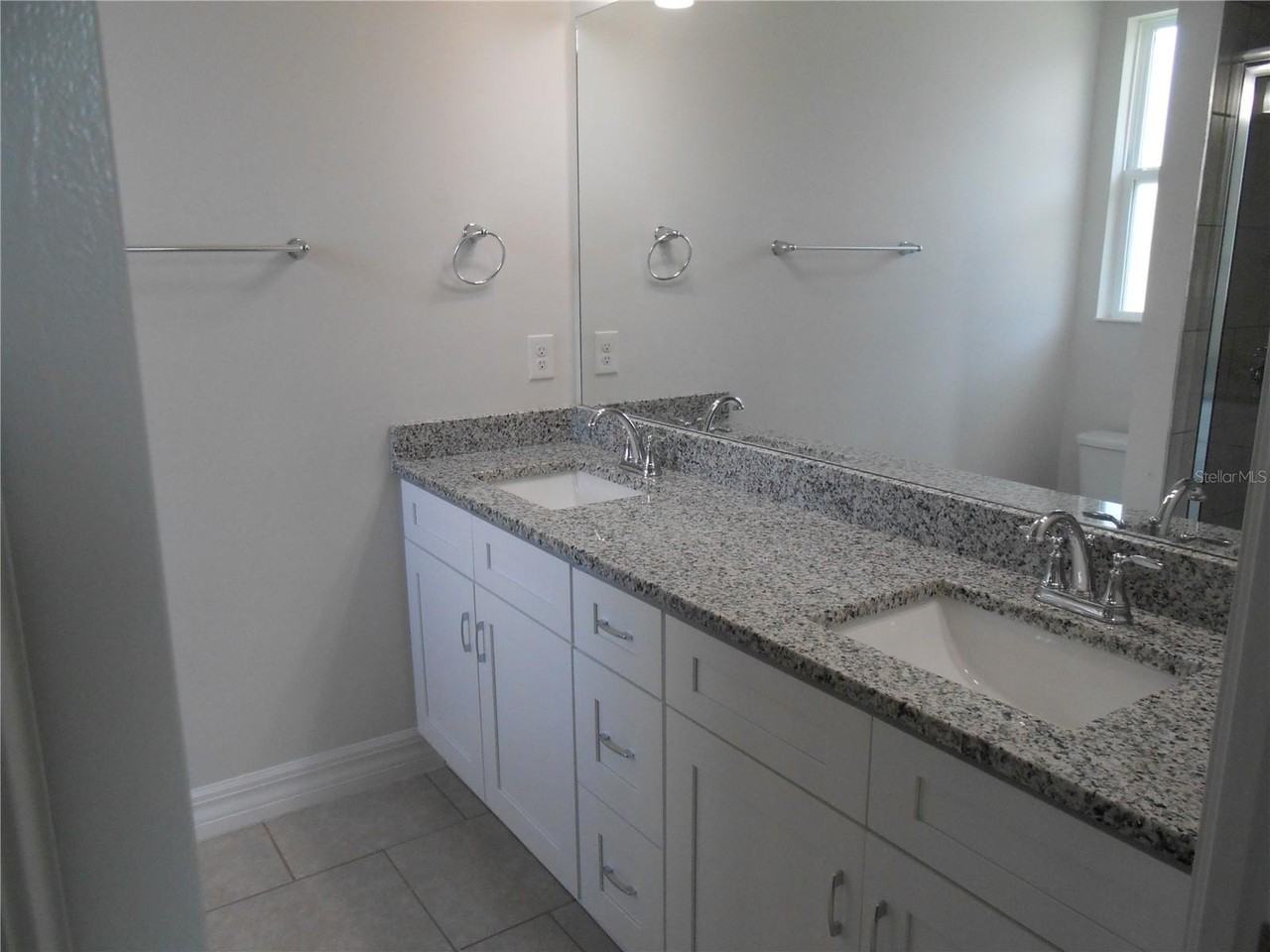 26287 Northern Cross Rd - Photo 6 of 13