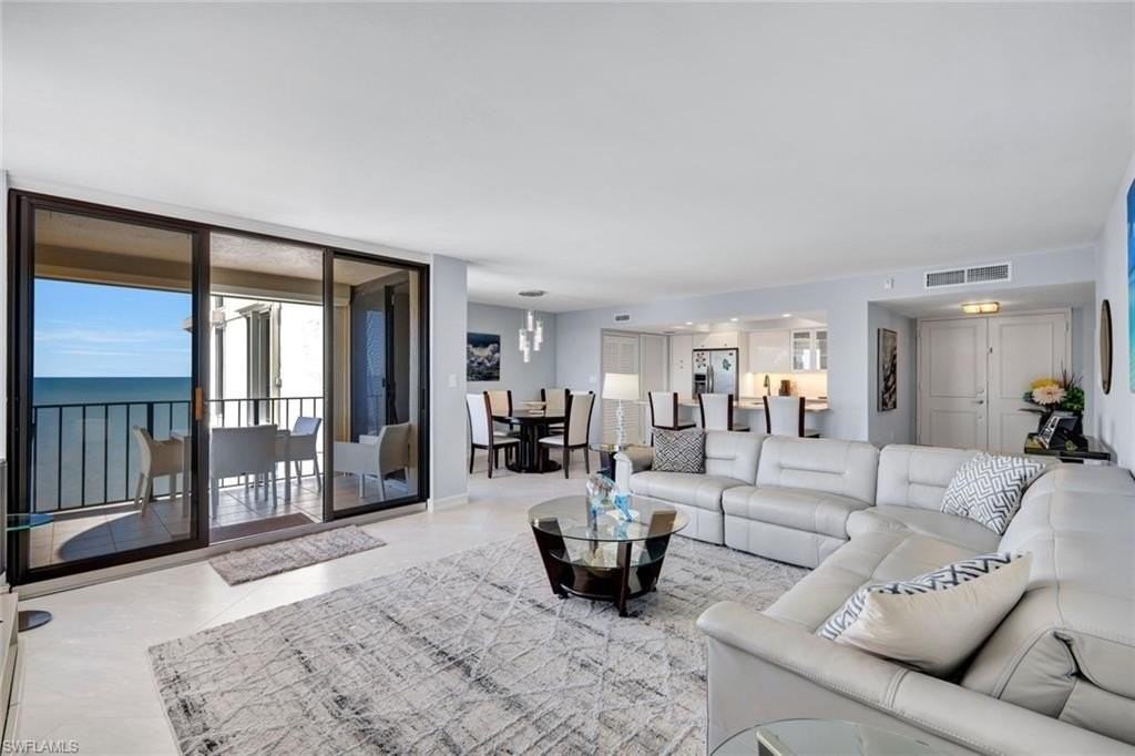 3215 Gulf Shore Blvd N #704N - Photo 4 of 24