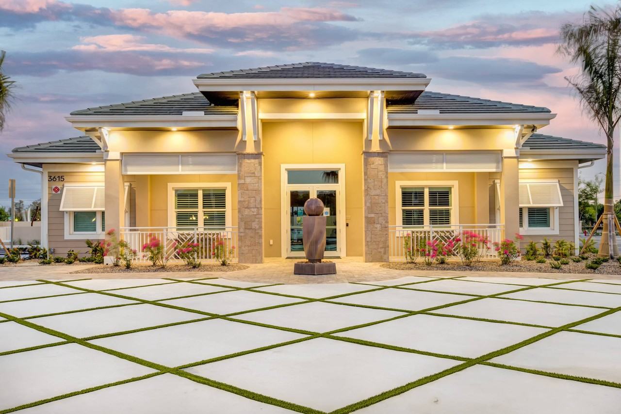 The Reef at Winkler - Photo 2 of 50