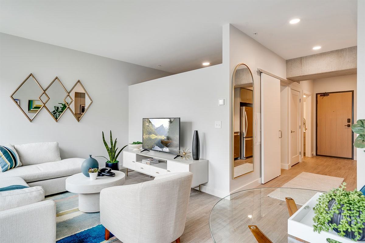 MODA on Raymond - Photo 7 of 26