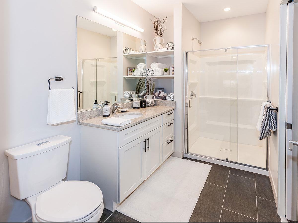 121 Larchmere - Photo 4 of 29