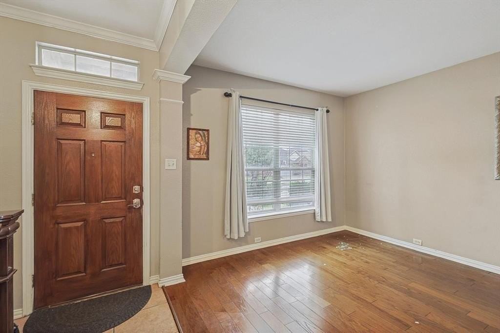 1621 Bluebird Drive - Photo 5 of 40