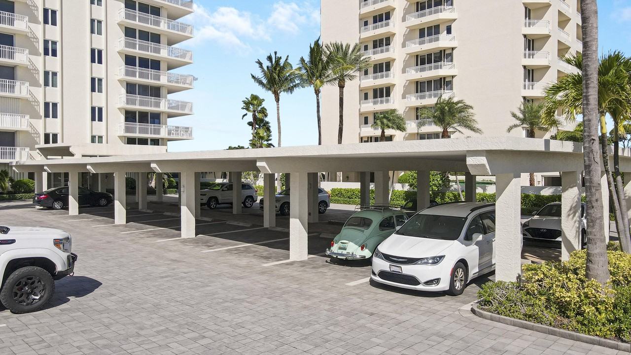 375 Beach Rd #802 - Photo 3 of 39