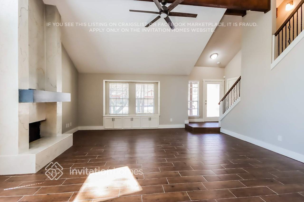 2 Edgewood Forest Ct - Photo 3 of 16