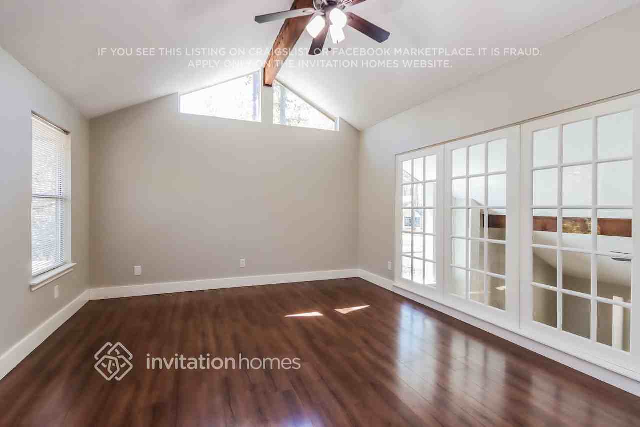 2 Edgewood Forest Ct - Photo 6 of 15