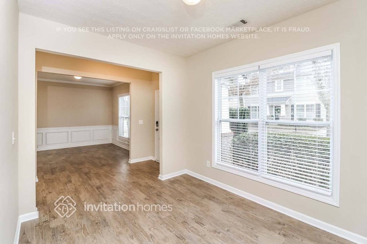 804 Inkberry Rd - Photo 6 of 18
