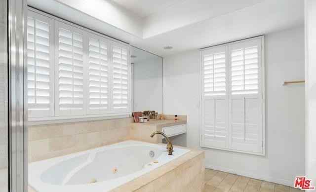 120 1/2 Galleon St - Photo 2 of 8