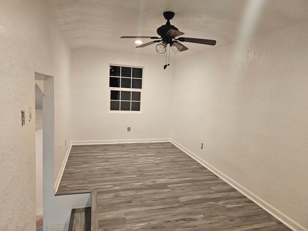 12753 E Avenue V14 - Photo 3 of 22